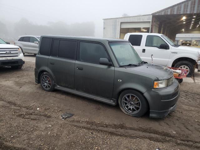 JTLKT334554010009 - 2005 TOYOTA SCION XB GREEN photo 4