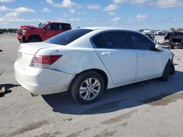1HGCP26479A198907 - 2009 HONDA ACCORD LXP WHITE photo 3