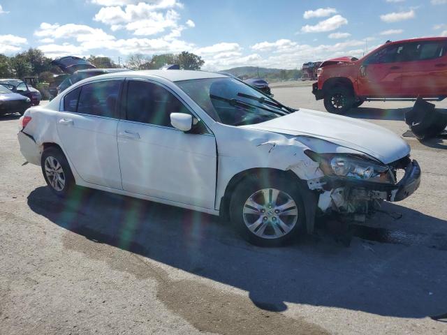 1HGCP26479A198907 - 2009 HONDA ACCORD LXP WHITE photo 4