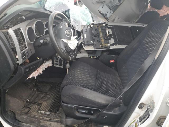 5TFCY5F17BX012207 - 2011 TOYOTA TUNDRA DOUBLE CAB SR5 WHITE photo 7