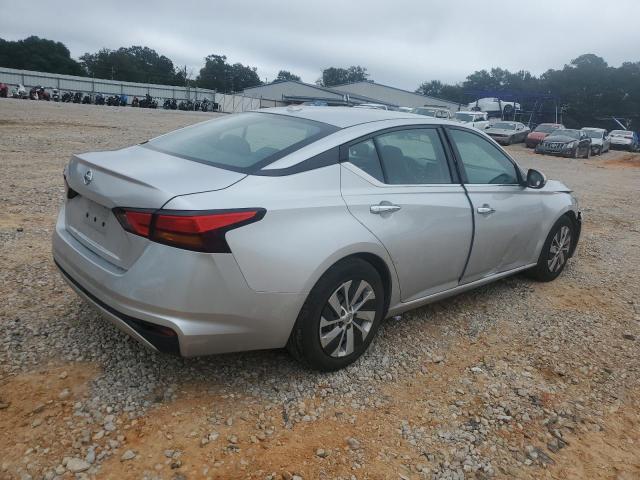 1N4BL4BV2KC196658 - 2019 NISSAN ALTIMA S SILVER photo 3