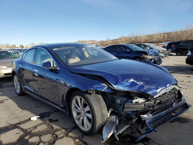 5YJSA1E28GF133512 - 2016 TESLA MODEL S BLUE photo 4
