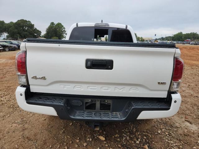 3TMGZ5AN0HM067315 - 2017 TOYOTA TACOMA DOUBLE CAB WHITE photo 6