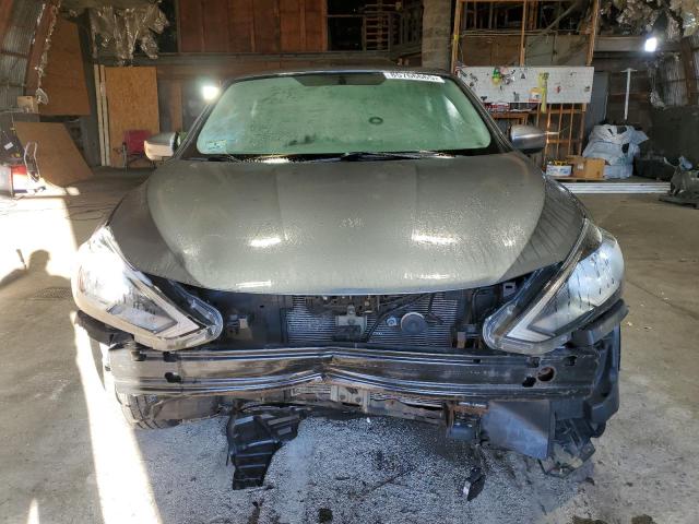 3N1AB7AP2JY235139 - 2018 NISSAN SENTRA S 灰色 照片 5