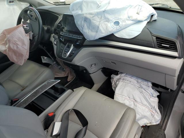 5FNRL6H8XJB006550 - 2018 HONDA ODYSSEY TOURING Күміс фото 8