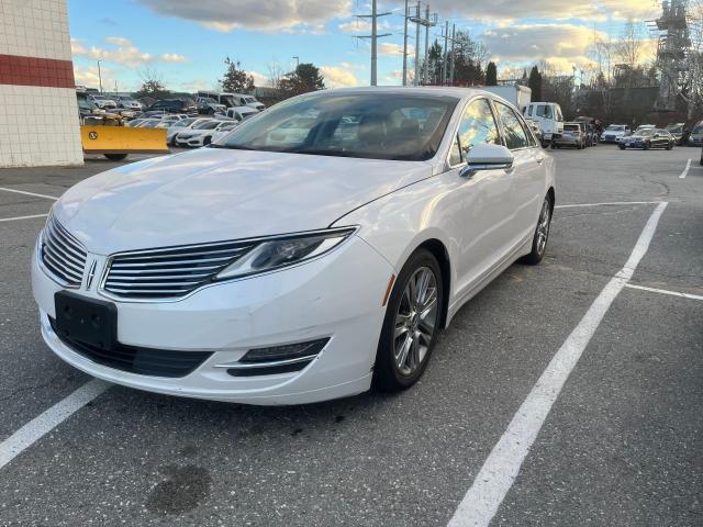 3LN6L2GK5FR618763 - 2015 LINCOLN MKZ WHITE photo 2