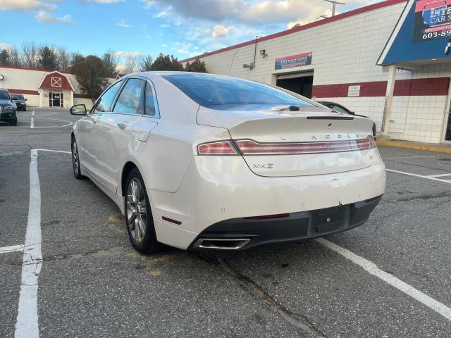 3LN6L2GK5FR618763 - 2015 LINCOLN MKZ WHITE photo 3