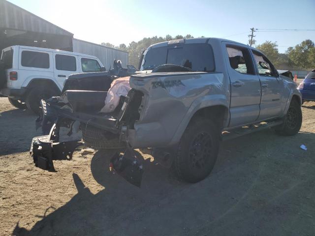 3TMAZ5CN3KM093255 - 2019 TOYOTA TACOMA DOUBLE CAB Сұр фото 3