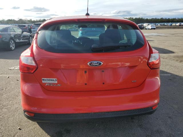 1FAHP3K28CL149988 - 2012 FORD FOCUS SE RED photo 6