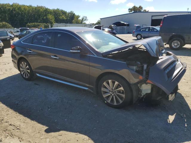 5NPE34AF1FH239608 - 2015 HYUNDAI SONATA SPORT BROWN photo 4