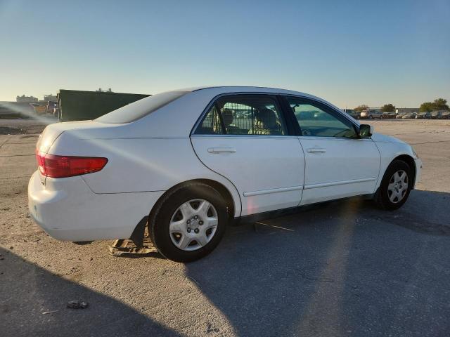 1HGCM56465A002878 - 2005 HONDA ACCORD LX WHITE photo 3
