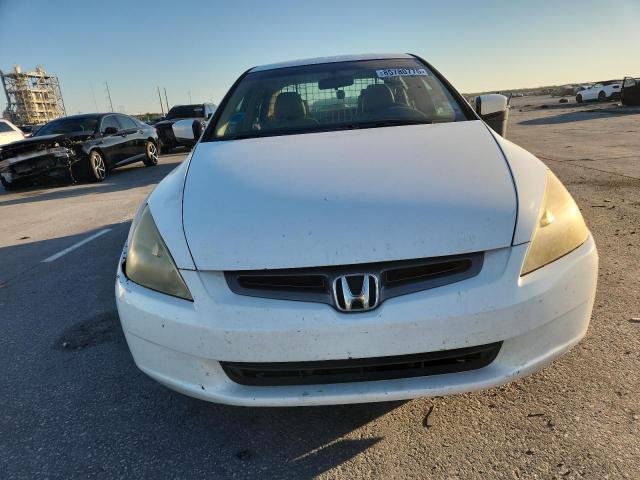 1HGCM56465A002878 - 2005 HONDA ACCORD LX WHITE photo 5