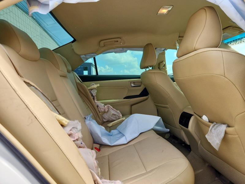 4T1BF1FK5FU104549 - 2015 TOYOTA CAMRY LE თეთრი ფოტო 10