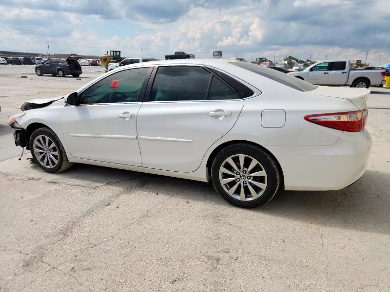 4T1BF1FK5FU104549 - 2015 TOYOTA CAMRY LE თეთრი ფოტო 2