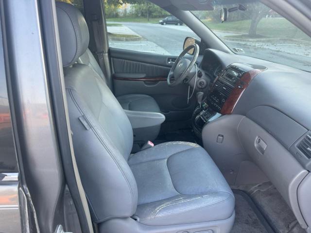 5TDZA22CX5S352868 - 2005 TOYOTA SIENNA XLE SILVER photo 5