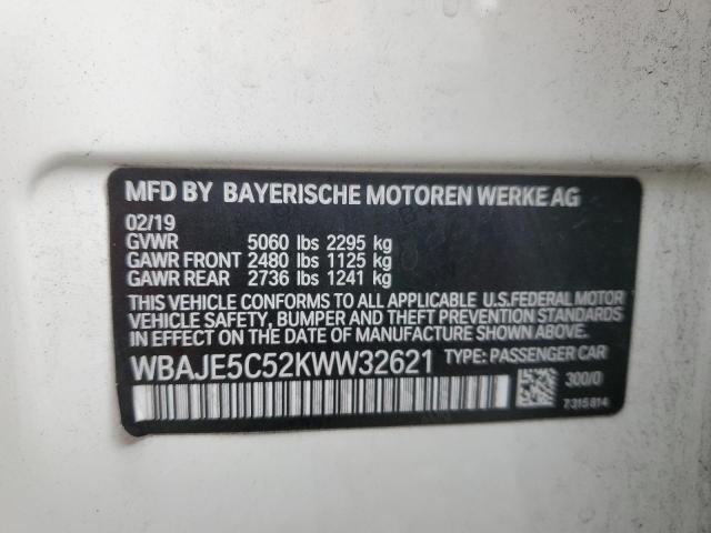 WBAJE5C52KWW32621 - 2019 BMW 540 I WHITE photo 13