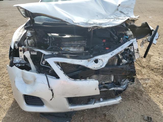 4T4BF3EK7BR098265 - 2011 TOYOTA CAMRY BASE Արծաթագույն լուսանկար 11