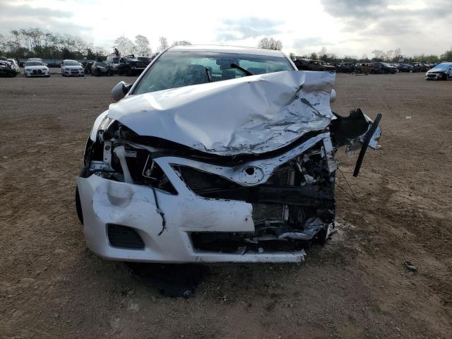 4T4BF3EK7BR098265 - 2011 TOYOTA CAMRY BASE Արծաթագույն լուսանկար 5