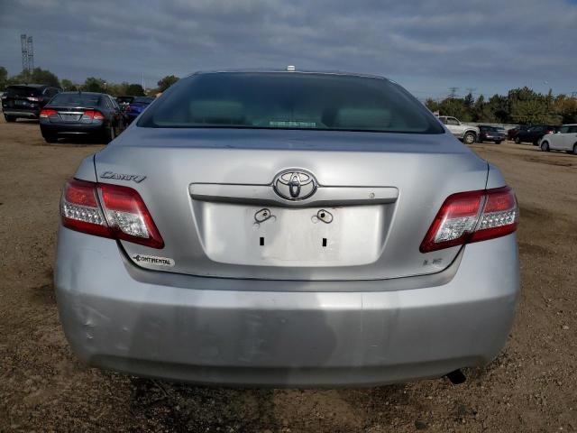 4T4BF3EK7BR098265 - 2011 TOYOTA CAMRY BASE Արծաթագույն լուսանկար 6