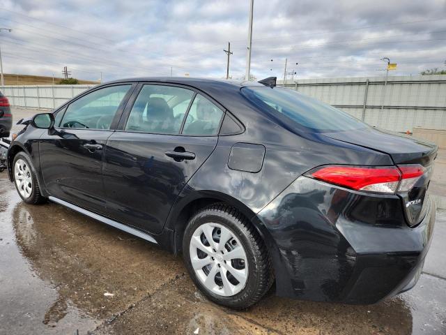 5YFEPMAE4MP204539 - 2021 TOYOTA COROLLA LE Noir photo 2