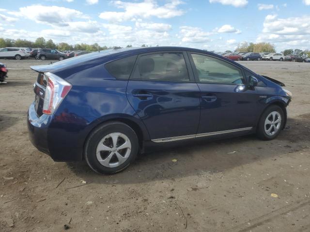JTDKN3DU3E0388325 - 2014 TOYOTA PRIUS ლურჯი ფოტო 3