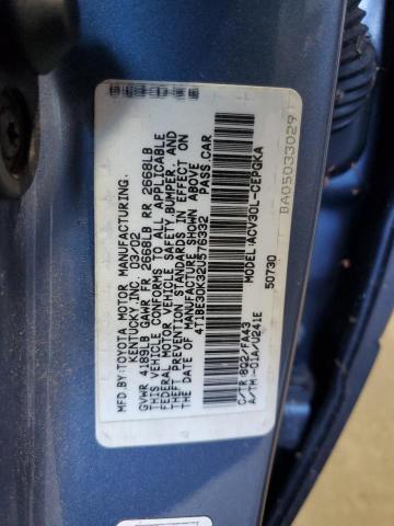4T1BE30K32U576332 - 2002 TOYOTA CAMRY LE BLUE photo 12