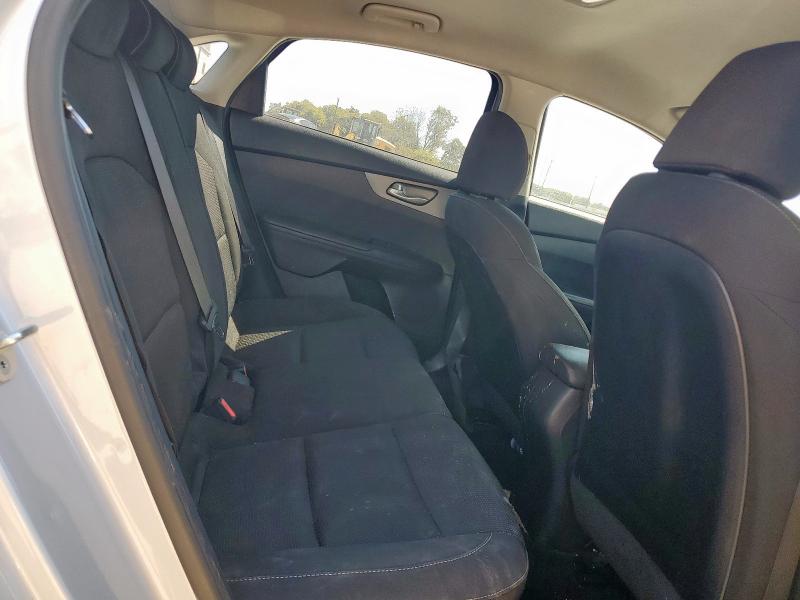 3KPF24AD3KE010240 - 2019 KIA FORTE FE Gümüş foto 10