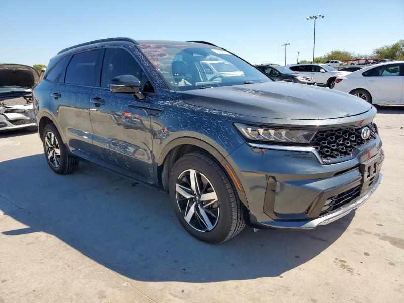 5XYRH4LF3MG032089 - 2021 KIA SORENTO EX CHARCOAL photo 4