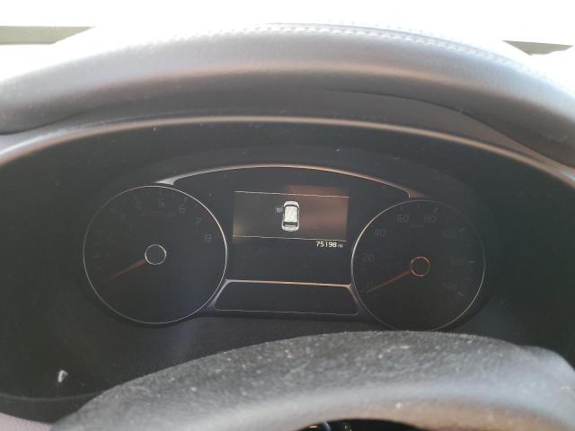 KNDJP3A54H7501603 - 2017 KIA SOUL + WHITE photo 9