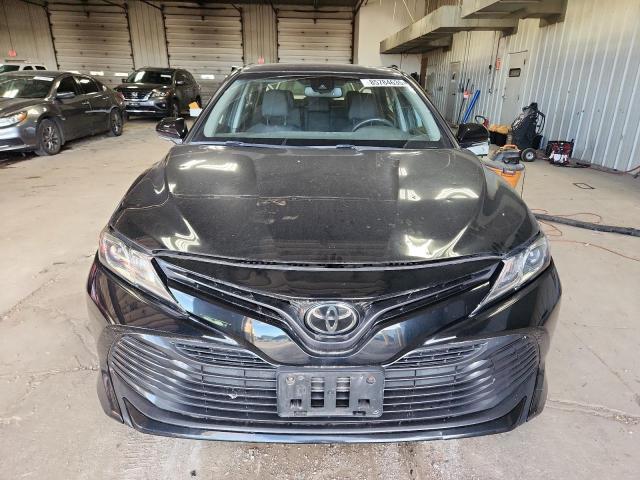 JTNB11HK9J3003878 - 2018 TOYOTA CAMRY L BLACK photo 5