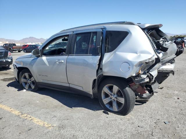 1C4NJCEB0ED539748 - 2014 JEEP COMPASS LATITUDE ვერცხლისფერი ფოტო 2