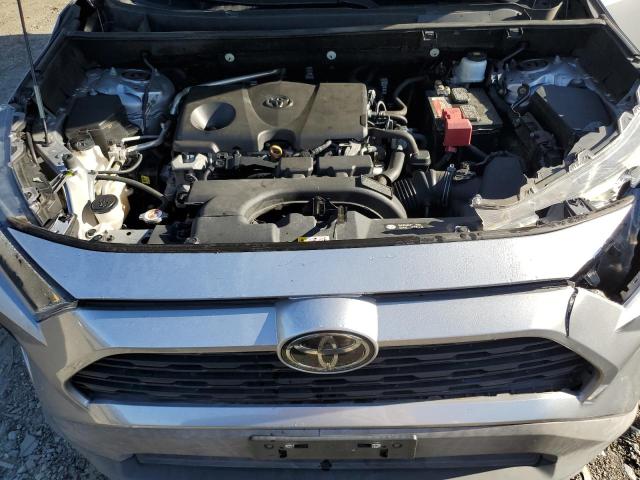 2T3H1RFVXKW037420 - 2019 TOYOTA RAV4 LE Srebrny zdjęcie 12