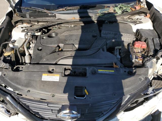 1N4AL3AP8JC225927 - 2018 NISSAN ALTIMA 2.5 WHITE photo 11