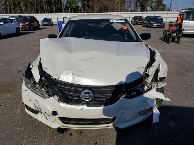 1N4AL3AP8JC225927 - 2018 NISSAN ALTIMA 2.5 WHITE photo 5