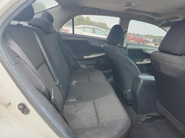 5YFBU4EE2DP142564 - 2013 TOYOTA COROLLA BASE Սպիտակ լուսանկար 10