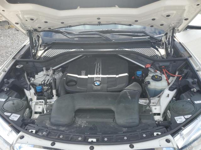 5UXKS4C55J0Z89849 - 2018 BMW X5 XDRIVE35D თეთრი ფოტო 12