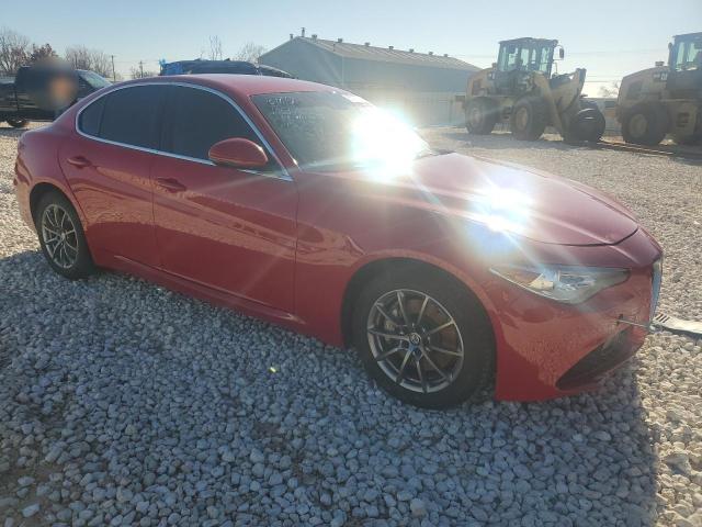 ZARFAEDNXJ7586263 - 2018 ALFA ROMEO GIULIA Q4 红色 照片 4