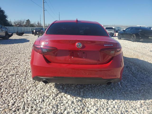 ZARFAEDNXJ7586263 - 2018 ALFA ROMEO GIULIA Q4 红色 照片 6