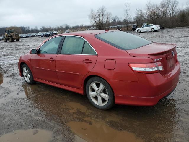 4T1BF3EK6BU117804 - 2011 TOYOTA CAMRY BASE RED photo 2