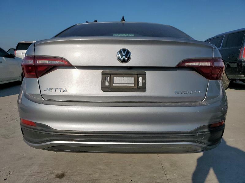 3VWEM7BUXRM033209 - 2024 VOLKSWAGEN JETTA SE SILVER photo 6