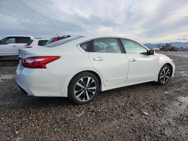 1N4AL3AP1GN375360 - 2016 NISSAN ALTIMA 2.5 白色 照片 3