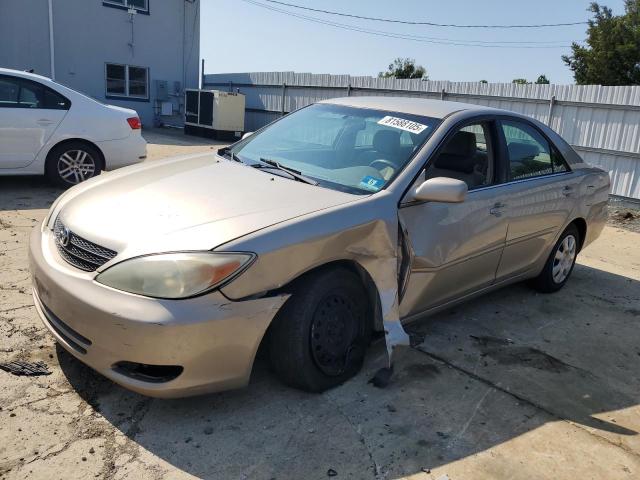 2004 TOYOTA CAMRY LE, 