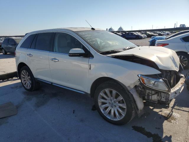 2LMDJ6JK5DBL43330 - 2013 LINCOLN MKX BEIGE photo 4