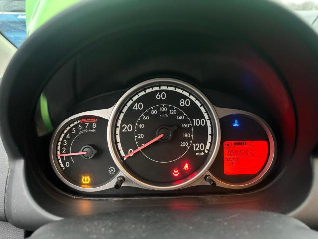 JM1DE1HY3B0113091 - 2011 MAZDA MAZDA2 أخضر صورة 9