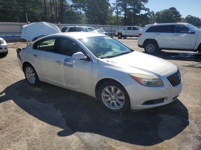 2G4GS5ER0C9192006 - 2012 BUICK REGAL PREMIUM WHITE photo 4