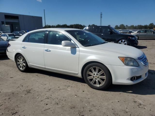 4T1BK36BX8U305650 - 2008 TOYOTA AVALON XL WHITE photo 4