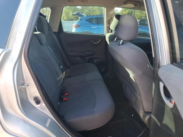 JHMGE8H34CS003357 - 2012 HONDA FIT SILVER photo 10