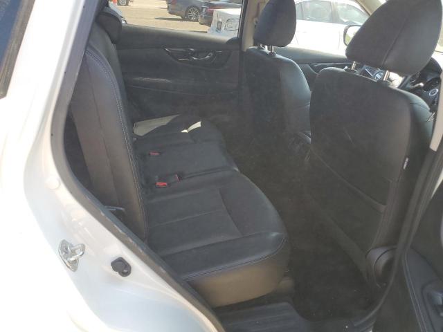 JN8AT2MT7JW467303 - 2018 NISSAN ROGUE S Weiß Foto 11
