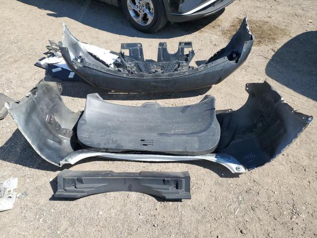 JN8AT2MT7JW467303 - 2018 NISSAN ROGUE S Weiß Foto 13