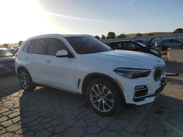 5UXTA6C06M9H64205 - 2021 BMW X5 XDRIVE45E WHITE photo 4